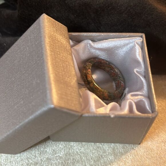 New Natural Solid Hand Carved Unakite Healing Band Ring size 9 - Picture 5 of 6